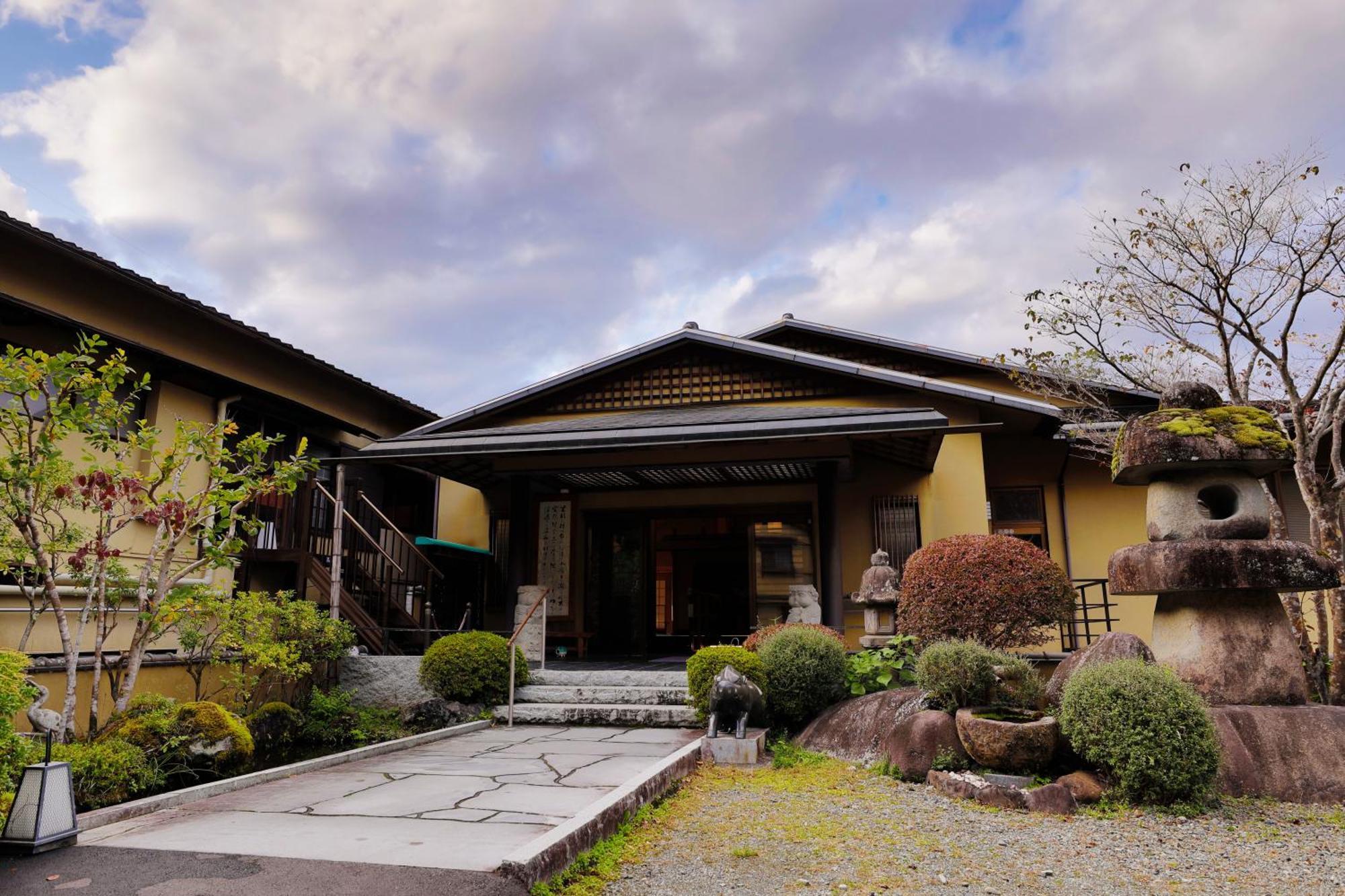Tatsuta Ryokan Izu  Luaran gambar